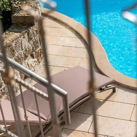 Ferienhaus Stunning In Makarska