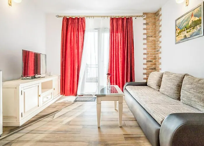 Stunning In * מאקרסקה